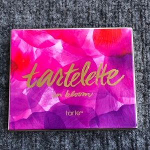 TARTE in bloom eyeshadow palette